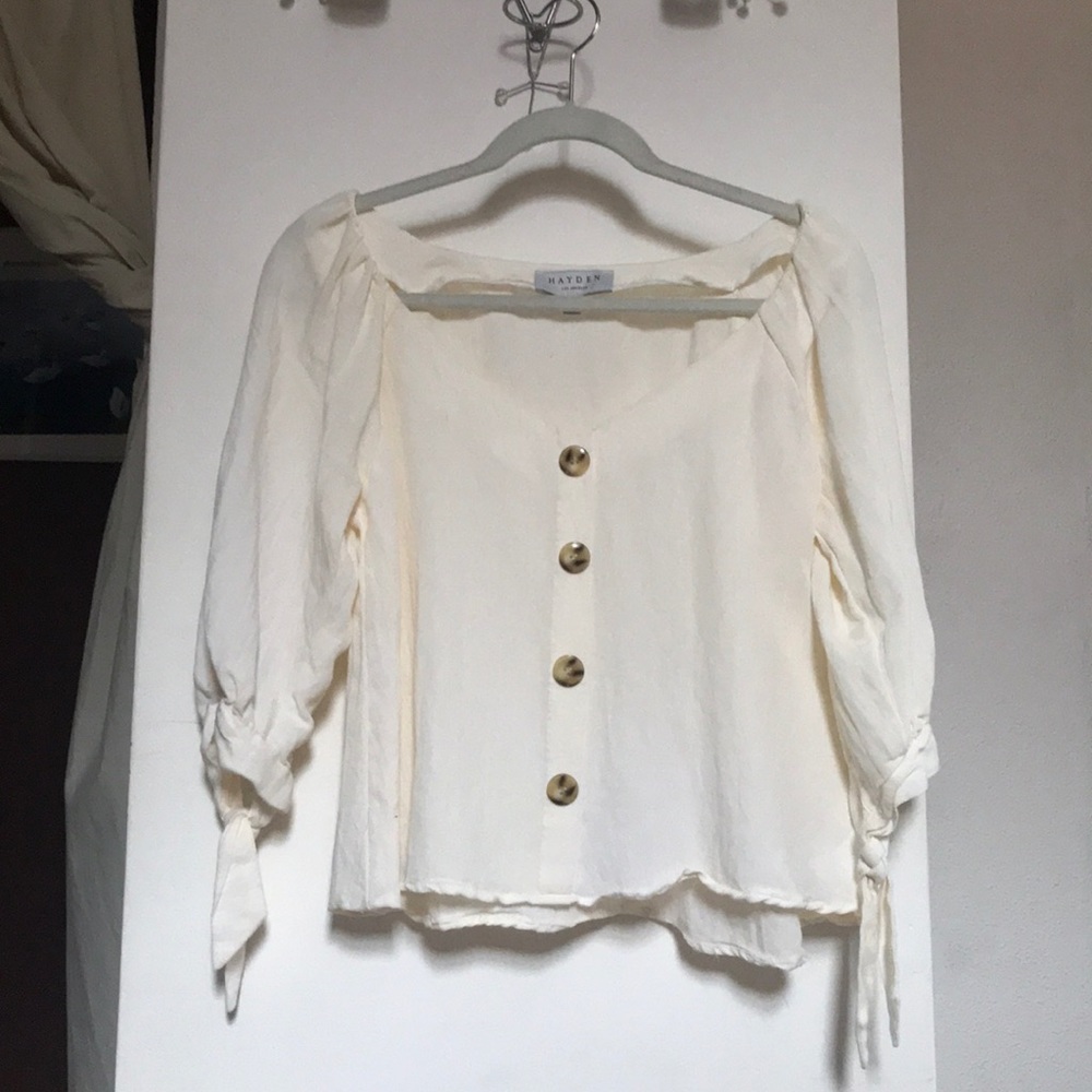 Hayden cream blouse size M